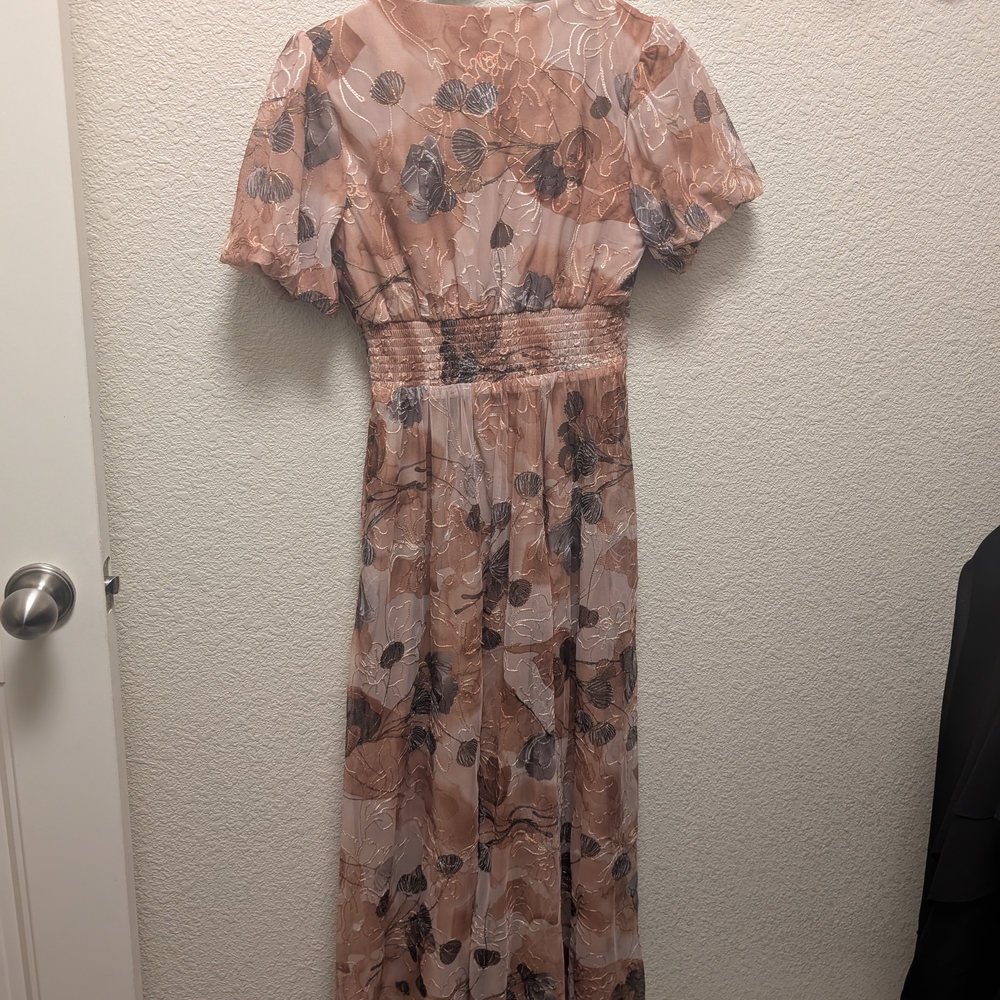 Baltic Born Blush Floral V-Neck Maxi Dress - Picture 2 of 2